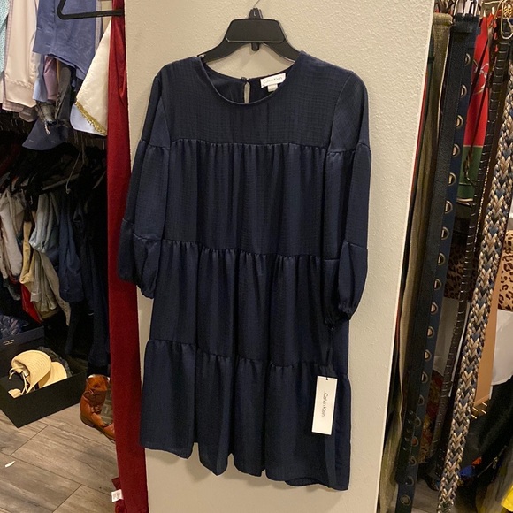 Calvin Klein Textured Tiered Dress. NWT. - Picture 5 of 6